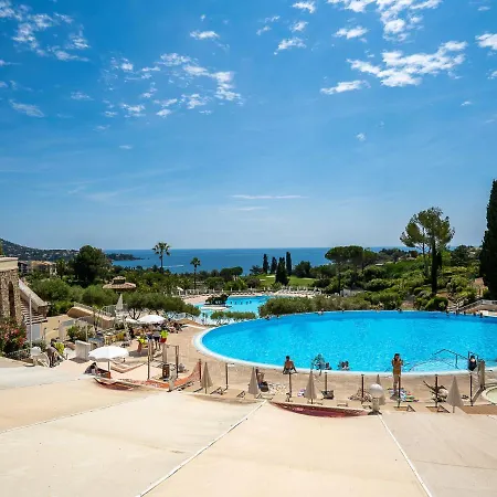 Apartmán Le Village - E1320 By Interhome